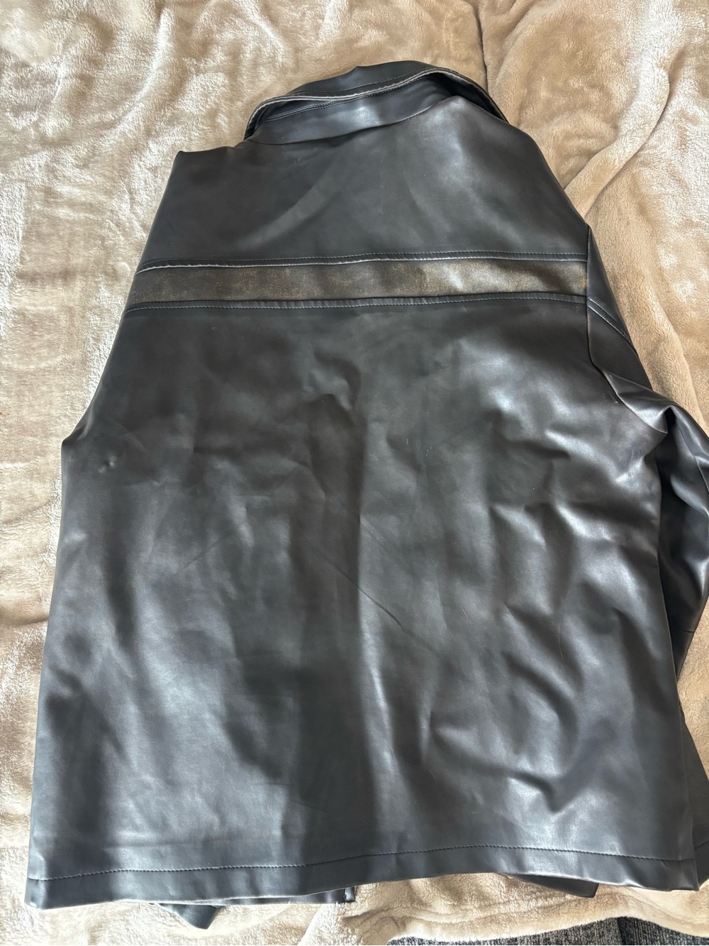 Men's Black Leather Zip-Front Jacket - Picture 3 of 4